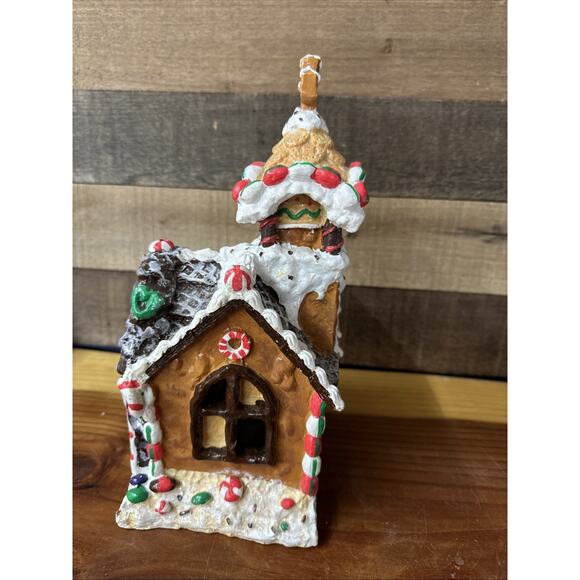 Candy Cane Chapel Vintage Christmas Village In Box - Picture 4 of 6